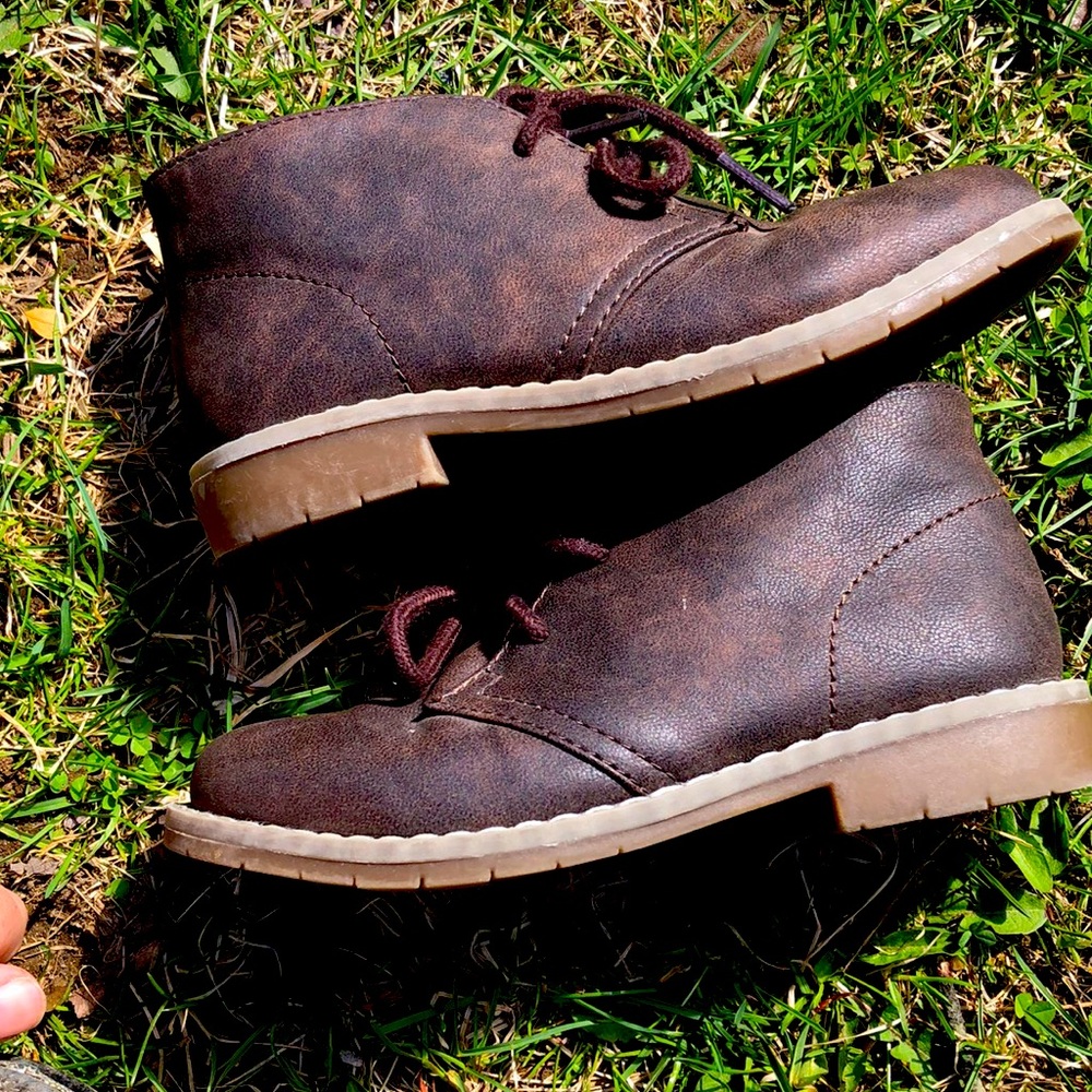 Boys size 11 Place dress boots